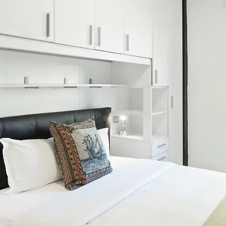 Lejlighed Stylish Flat Up To 4 Guests In Monteverde