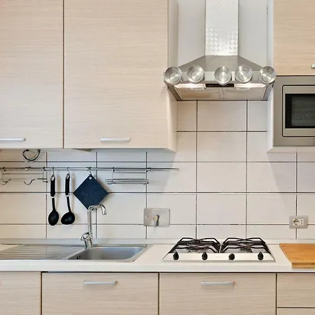 Stylish Flat Up To 4 Guests In Monteverde Appartamento